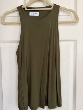 Carly Jean Los Angeles Olive Tank Swing Top